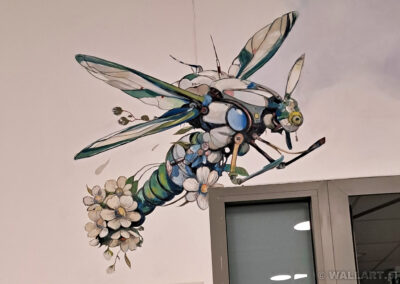 wykonany mural - ekologiczne lotnictwo przyszłości