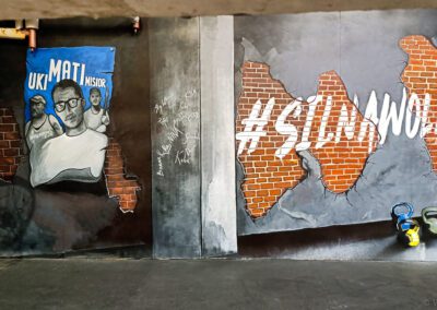 fragment muralu w siłowni Crossfit