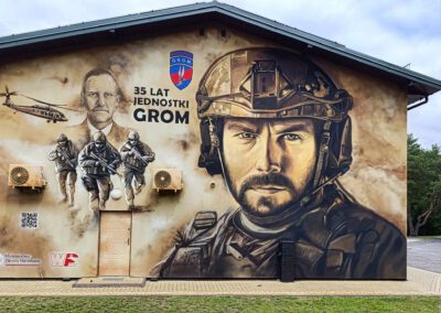 wykonany mural - 35-lecie jednostki Grom