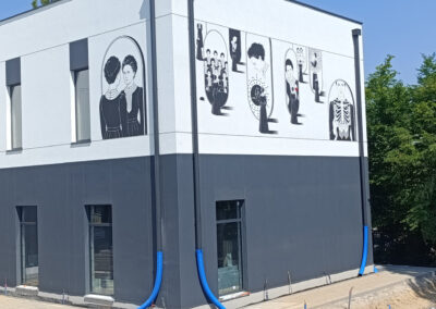 wykonany mural - szpitak Marii Curie-Skłodowskiej w Zgierzu