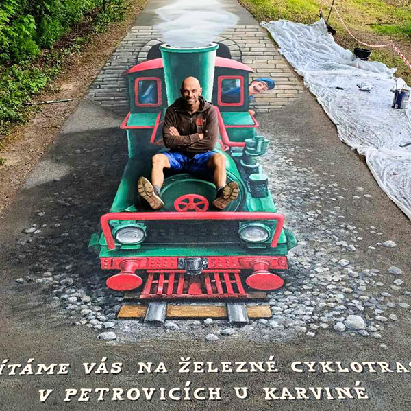 Mural 3D z pociągiem w Petrovicach